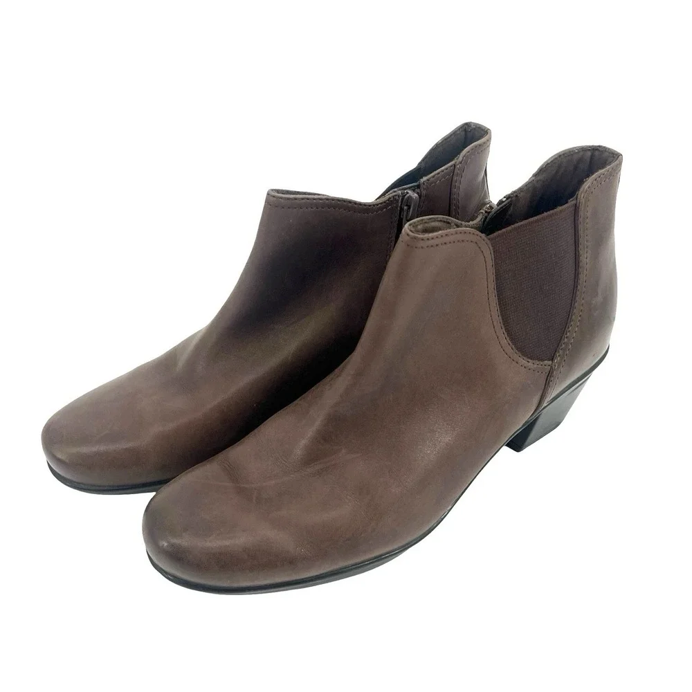 Clarks Cloudsteppers Women's 9.5M Brown Leather Ankle Bootie Side Zip Comfort